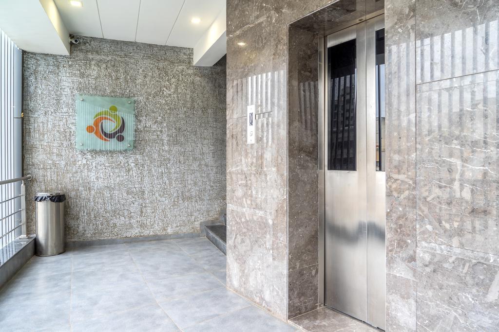 Treebo Unity Hotel Ahmadábád Kültér fotó