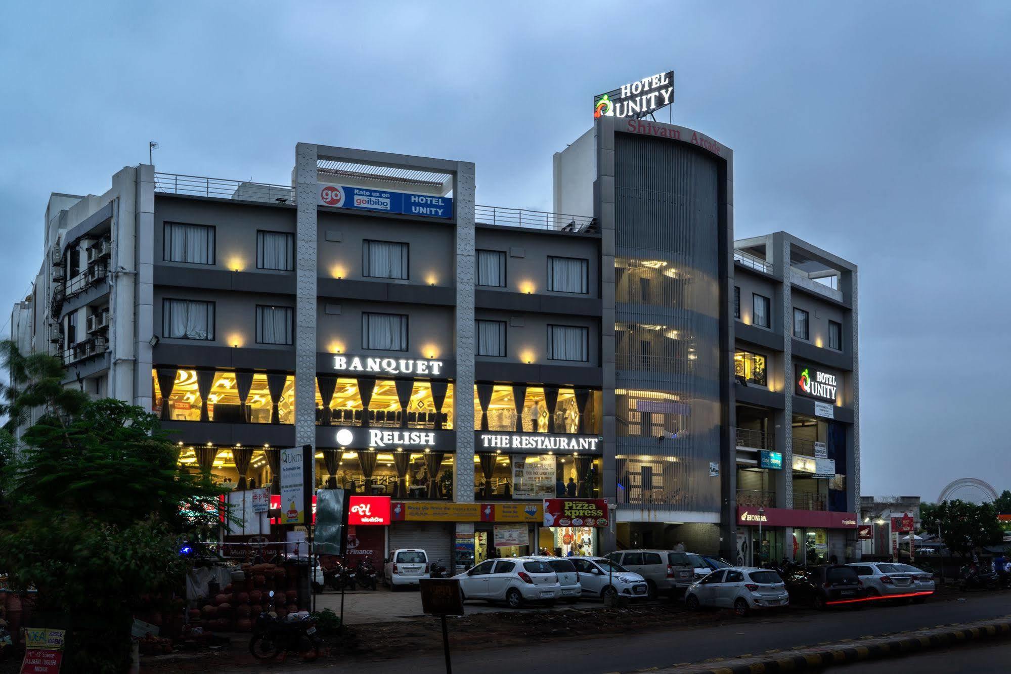 Treebo Unity Hotel Ahmadábád Kültér fotó