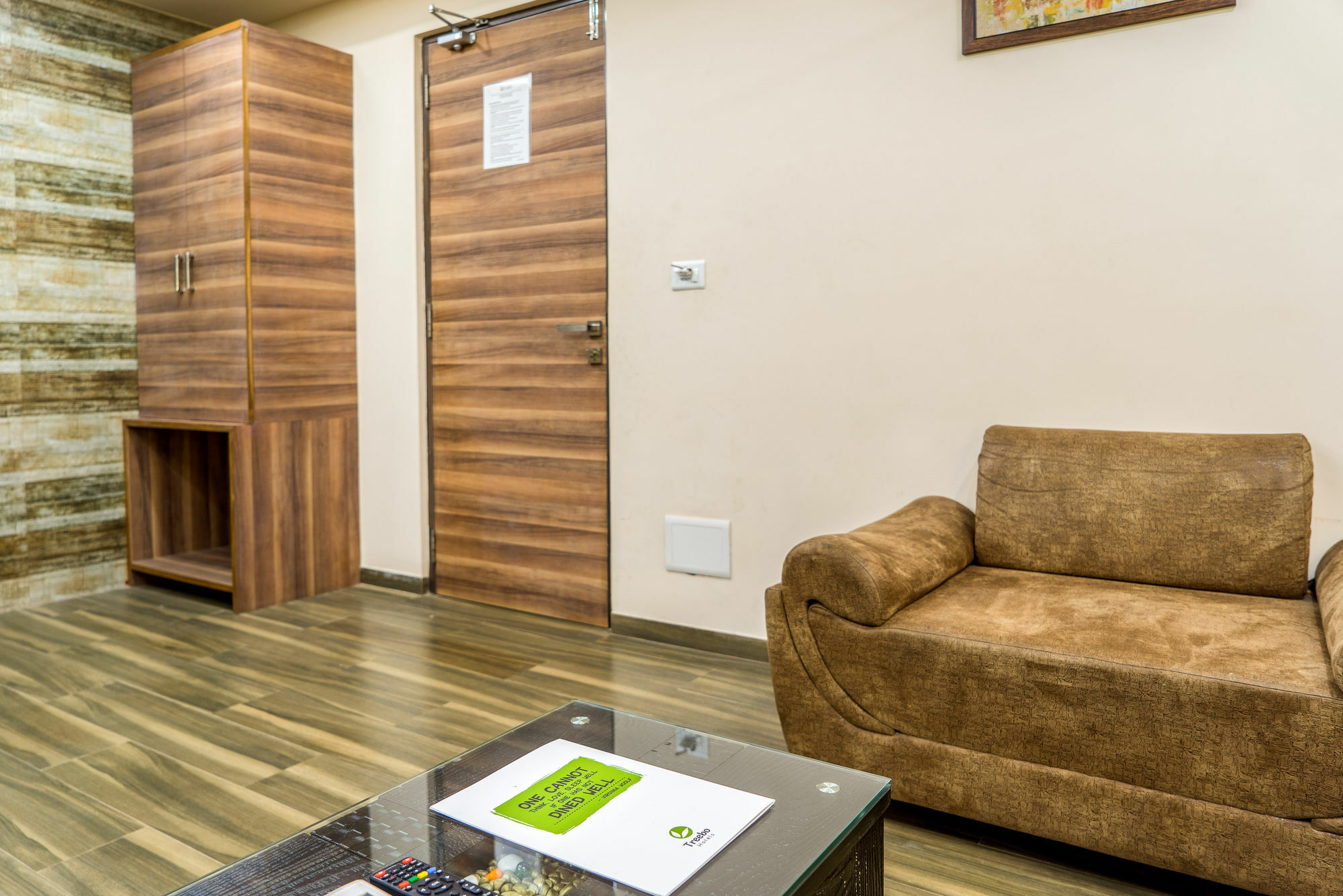 Treebo Unity Hotel Ahmadábád Kültér fotó